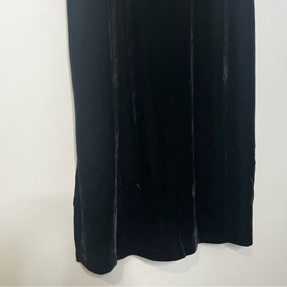NWT! Band of the Free Black Girl-Crush Velvet Midi Slip Dress. Size Medium. - Picture 10 of 15
